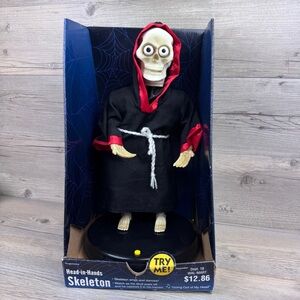 Gemmy Head in Hands Skeleton Works! Vintage New in box, old stock
